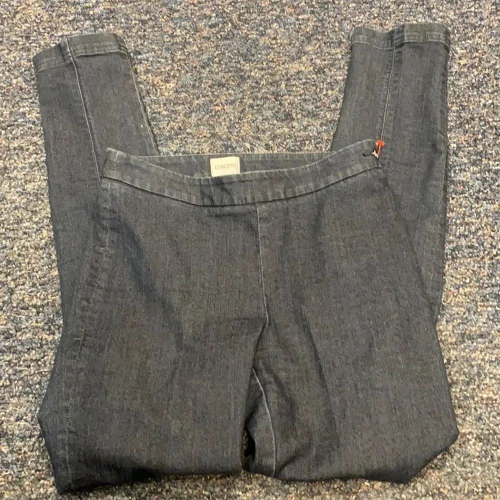 Chico’s Navy Blue Skinny Jeans sz. 00
